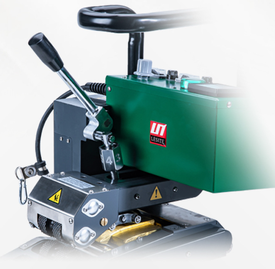 Pressure roller adjustment