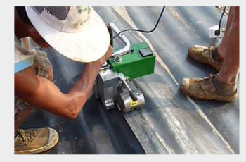 HDPE geomembrane welding machine BGT-900/900D is used in aquaculture