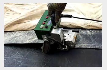 HDPE geomembrane welding machine BGT-GM1/GM2 is used in sewage treatment 